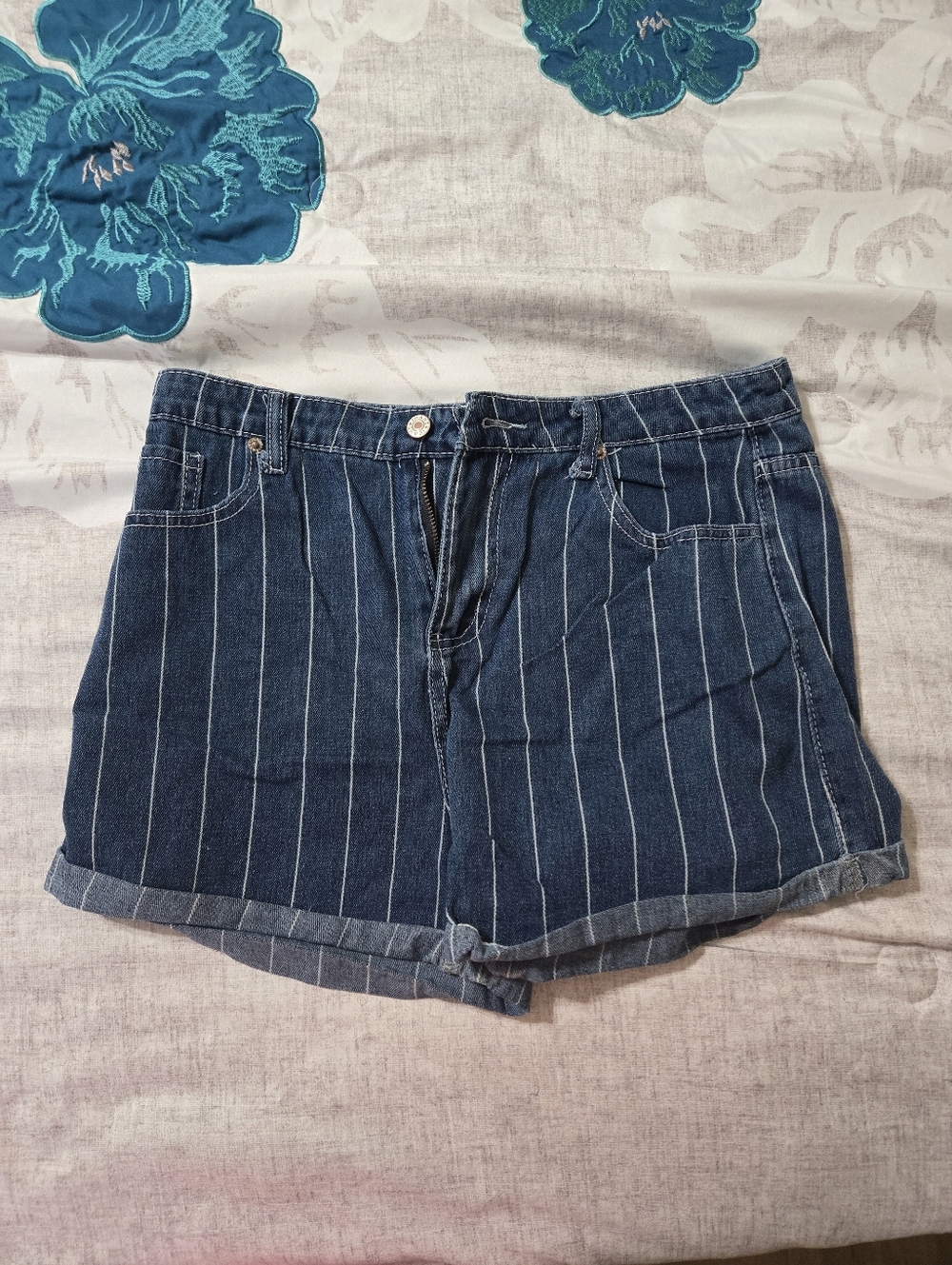 Women's Pinstripe Denim Shorts - Blue